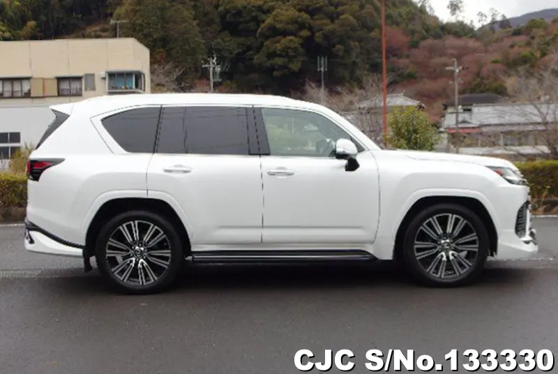 2023 Lexus / LX 600 Stock No. 133330