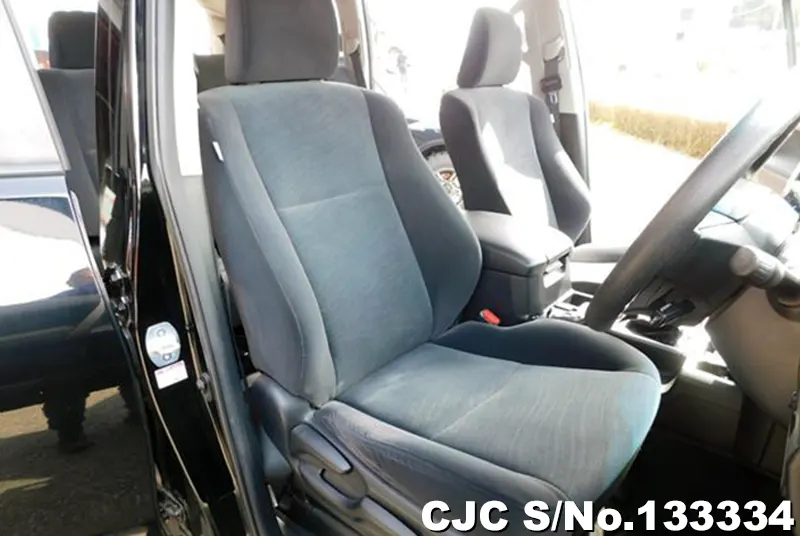 2019 Toyota / Land Cruiser Prado Stock No. 133334