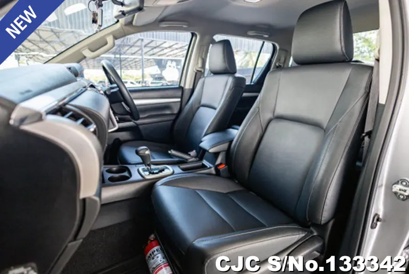 2021 Toyota / Hilux / Revo Stock No. 133342