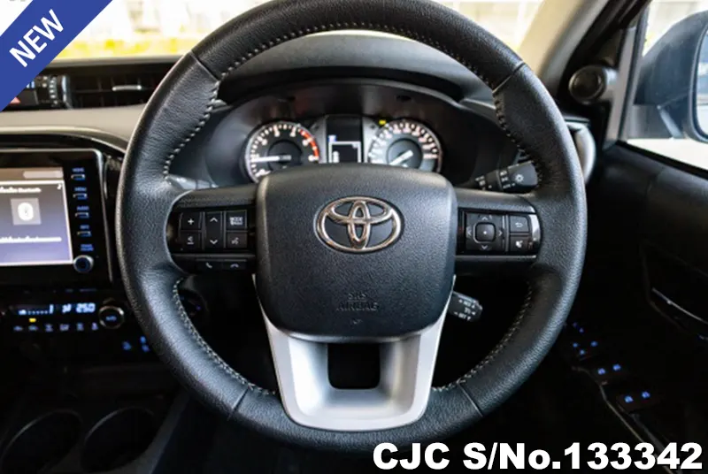 2021 Toyota / Hilux / Revo Stock No. 133342