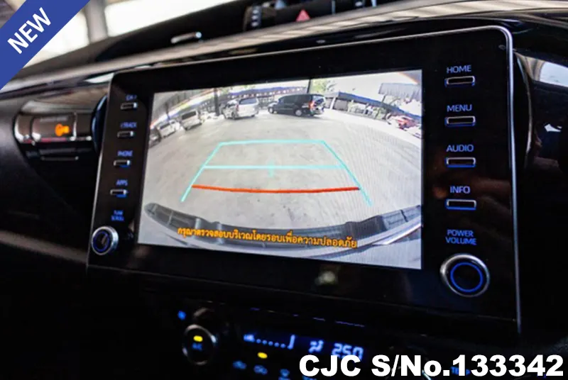 2021 Toyota / Hilux / Revo Stock No. 133342