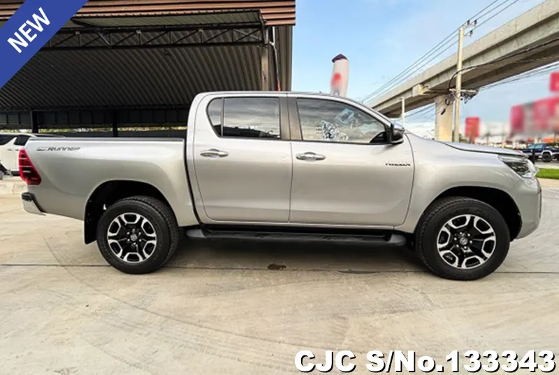2020 Toyota / Hilux / Revo Stock No. 133343