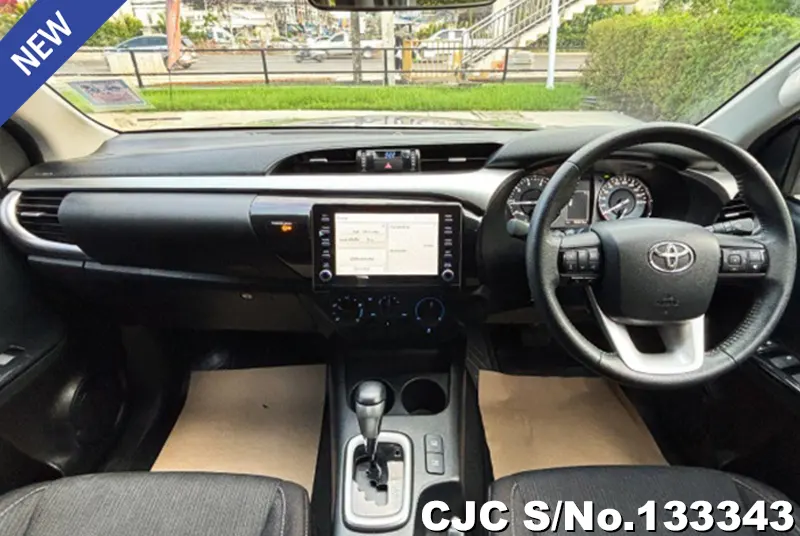 2020 Toyota / Hilux / Revo Stock No. 133343