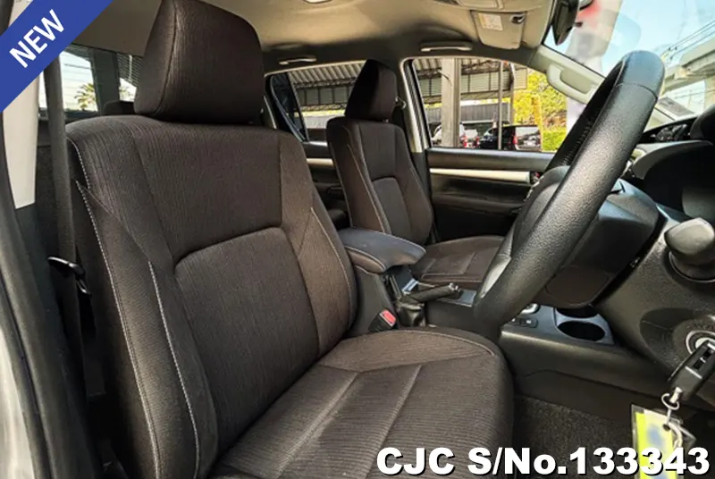 2020 Toyota / Hilux / Revo Stock No. 133343