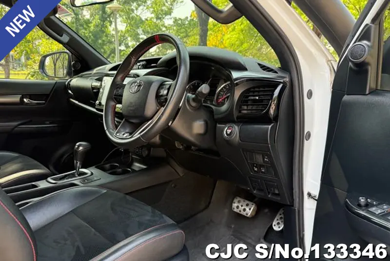 2023 Toyota / Hilux / Revo Stock No. 133346