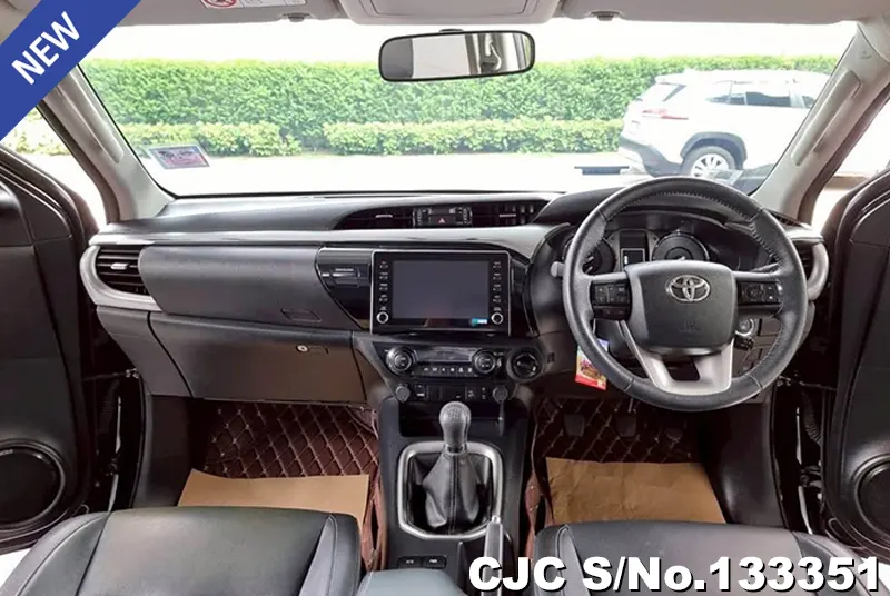2022 Toyota / Hilux / Revo Stock No. 133351