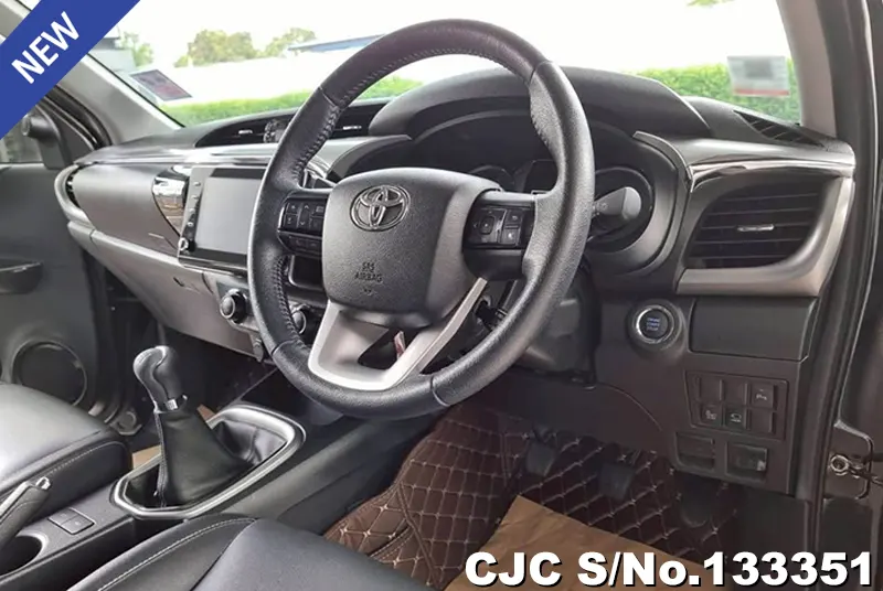 2022 Toyota / Hilux / Revo Stock No. 133351