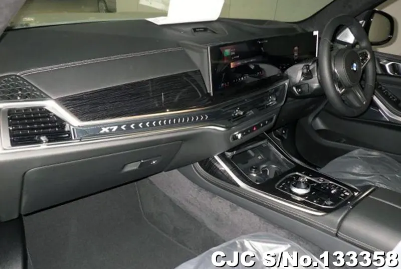 2025 BMW / X7 Stock No. 133358