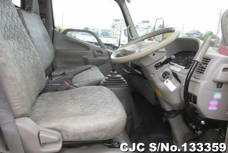 2011 Hino / Dutro Stock No. 133359