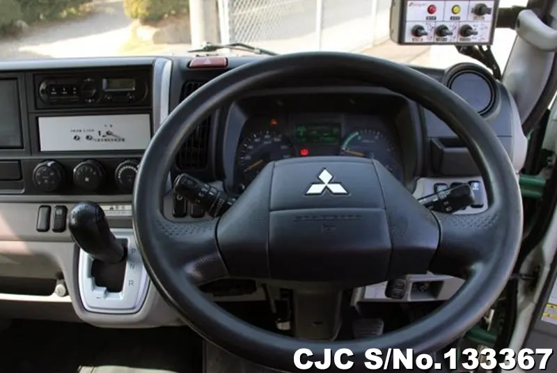 2017 Mitsubishi / Canter Stock No. 133367