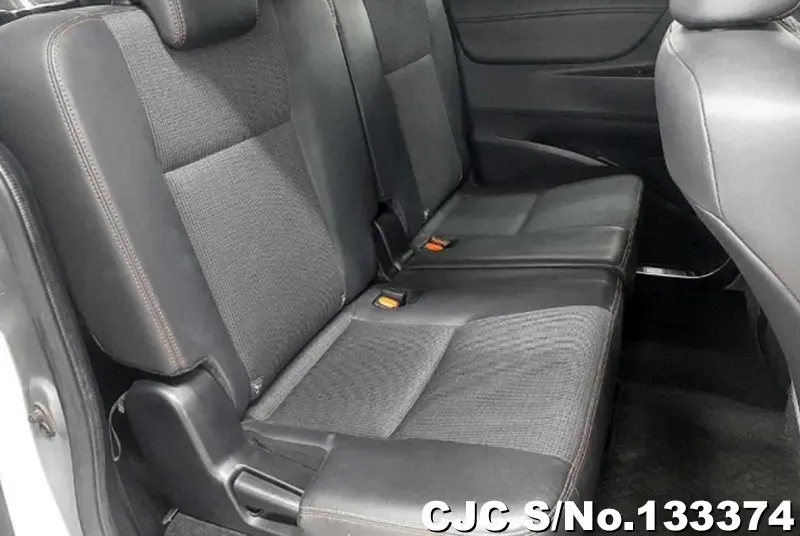 2017 Toyota / Sienta Stock No. 133374