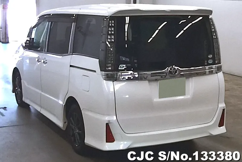 2016 Toyota / Voxy Stock No. 133380