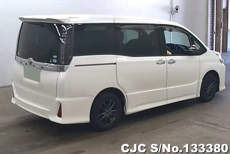 2016 Toyota / Voxy Stock No. 133380