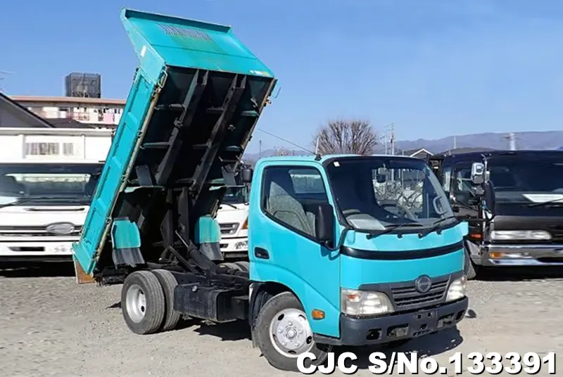 2011 Hino / Dutro Stock No. 133391