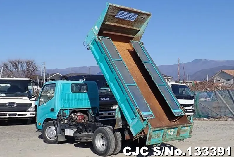 2011 Hino / Dutro Stock No. 133391