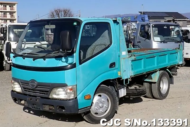 2011 Hino / Dutro Stock No. 133391