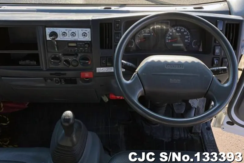 2013 Isuzu / Elf Stock No. 133393