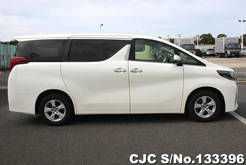 2023 Toyota / Alphard Stock No. 133396