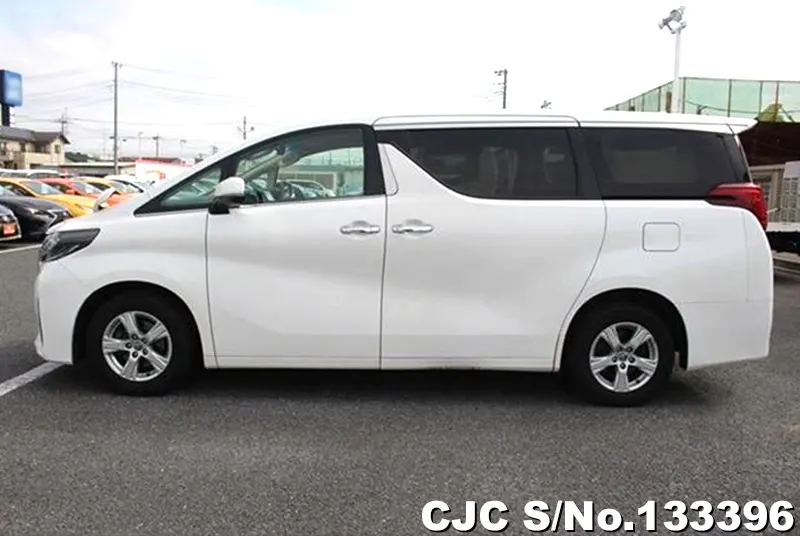 2023 Toyota / Alphard Stock No. 133396