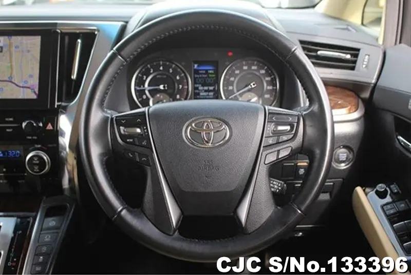 2023 Toyota / Alphard Stock No. 133396