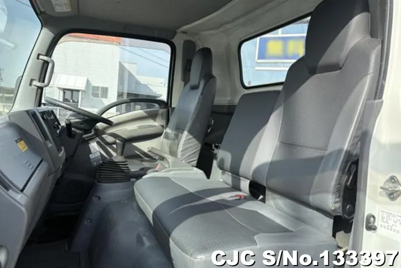 2012 Isuzu / Elf Stock No. 133397