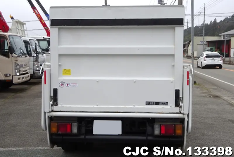2015 Isuzu / Elf Stock No. 133398