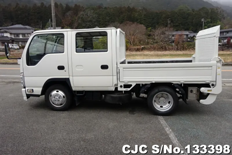 2015 Isuzu / Elf Stock No. 133398
