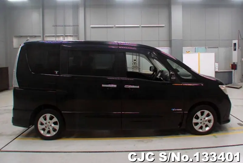 2013 Nissan / Serena Stock No. 133401