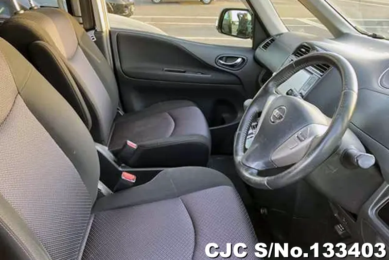 2013 Nissan / Serena Stock No. 133403