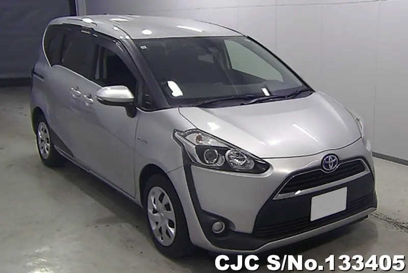 2015 Toyota / Sienta Stock No. 133405