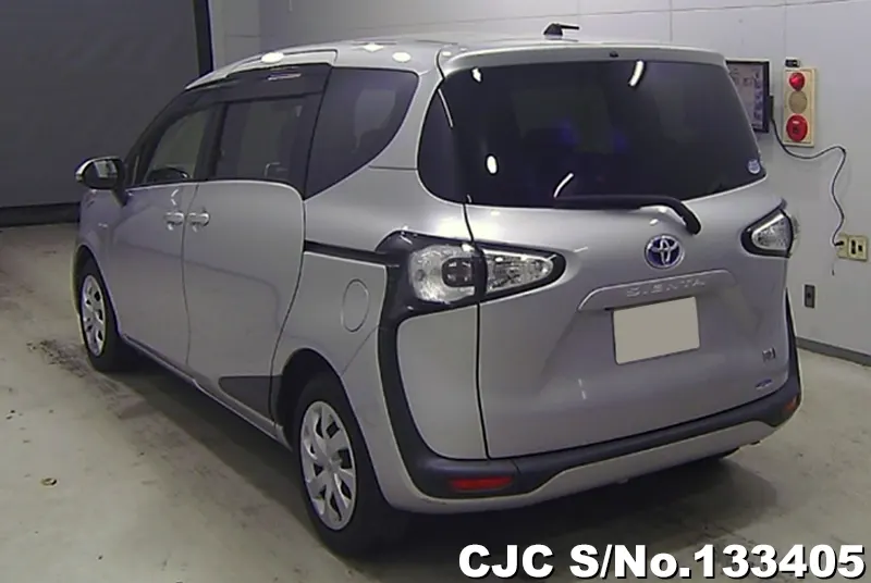 2015 Toyota / Sienta Stock No. 133405