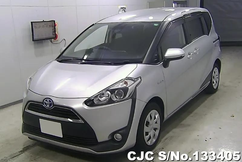 2015 Toyota / Sienta Stock No. 133405