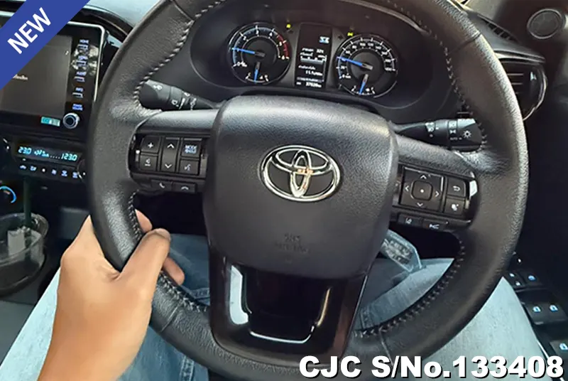 2022 Toyota / Hilux / Revo Rocco Stock No. 133408