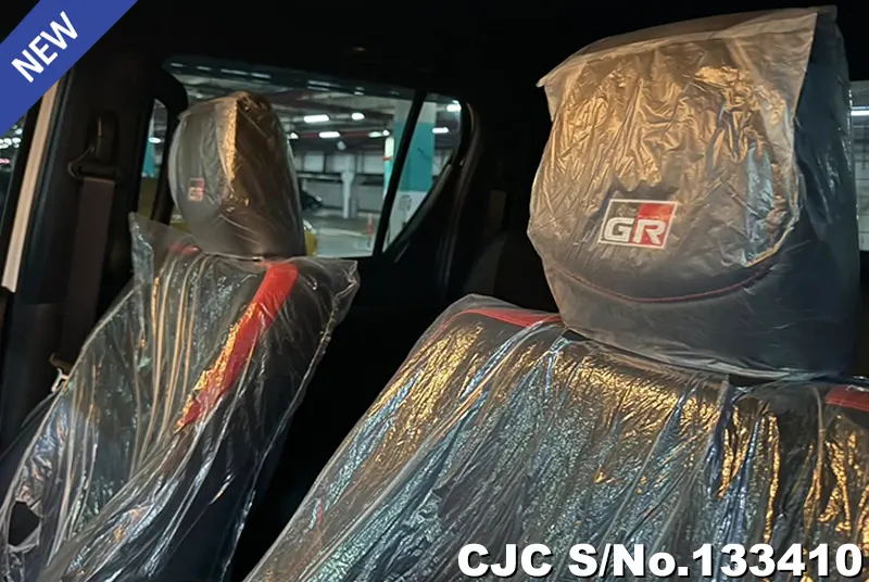 2023 Toyota / Hilux / Revo Stock No. 133410