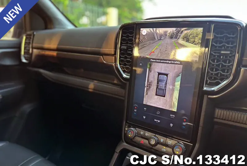 Ford Ranger in Orange for Sale Image 11