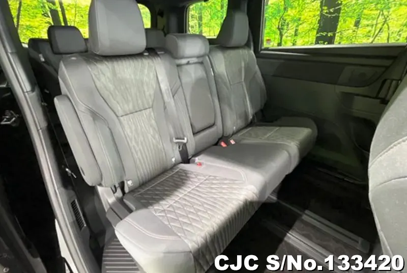 2025 Toyota / Alphard Stock No. 133420