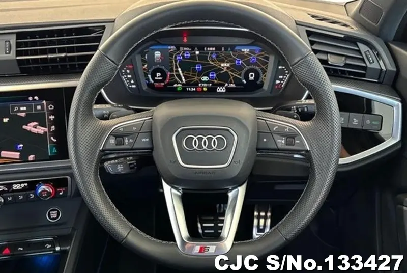 2024 Audi / Q3 Stock No. 133427