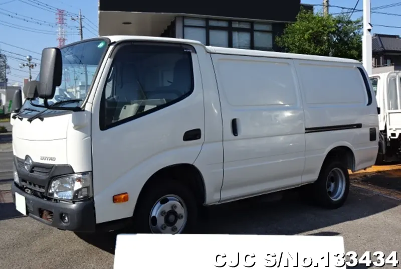 2018 Hino / Dutro Stock No. 133434