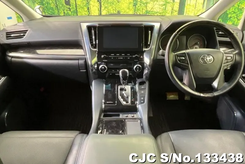 2023 Toyota / Alphard Stock No. 133438