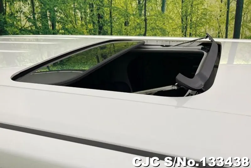 2023 Toyota / Alphard Stock No. 133438