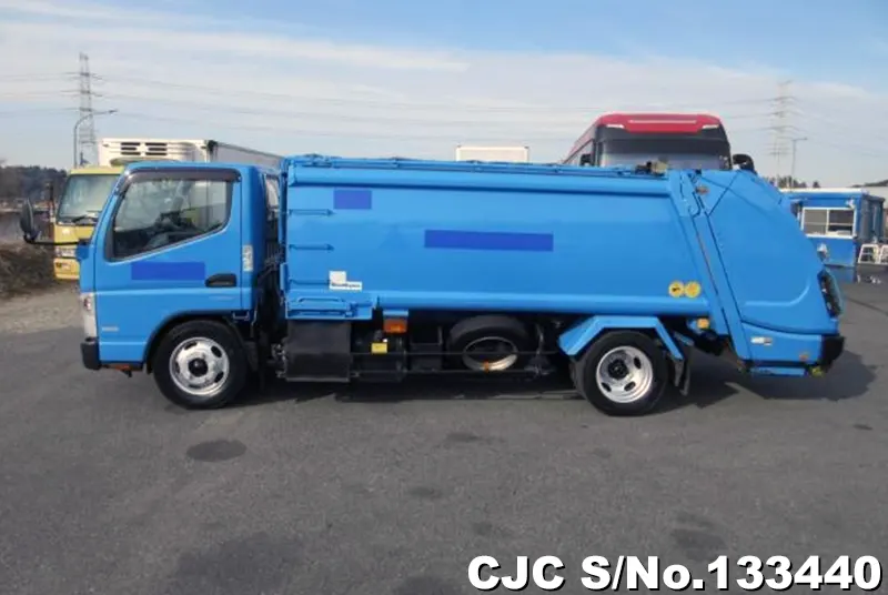 2015 Mitsubishi / Canter Stock No. 133440