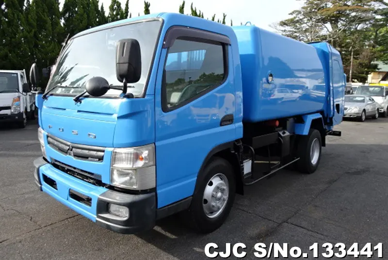 2014 Mitsubishi / Canter Stock No. 133441