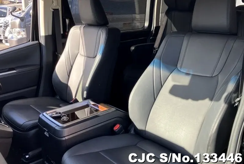 2020 Toyota / GranAce Stock No. 133446