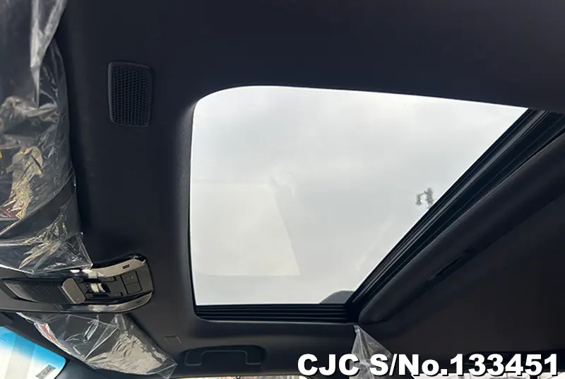 Toyota Land Cruiser 250 in Pearl for Sale Image 14