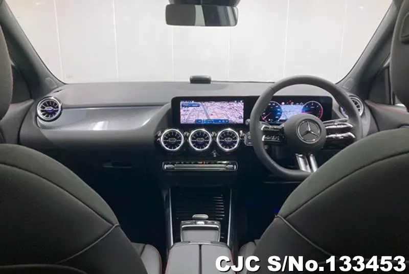 2025 Mercedes Benz / GLA Class Stock No. 133453