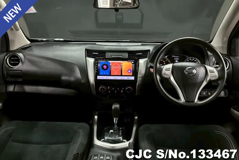 Nissan Navara in Silver for Sale Image 6