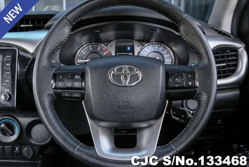 2022 Toyota / Hilux / Revo Stock No. 133468
