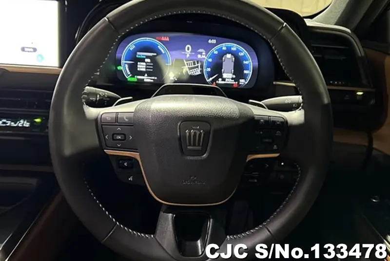 2025 Toyota / Crown Estate Stock No. 133478