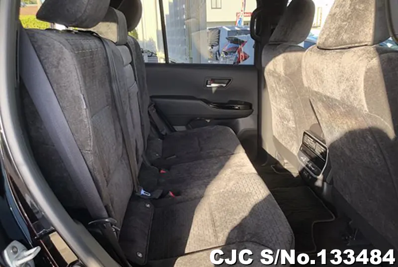 2025 Toyota / Land Cruiser Stock No. 133484