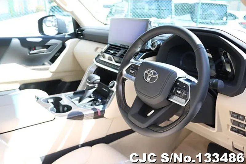 2025 Toyota / Land Cruiser Stock No. 133486